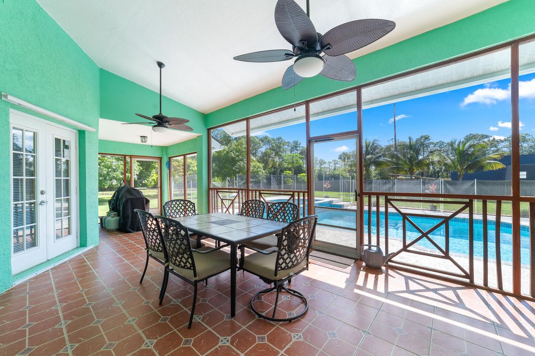 For Sale: $749,900 (3 beds, 2 baths, 2082 Square Feet)