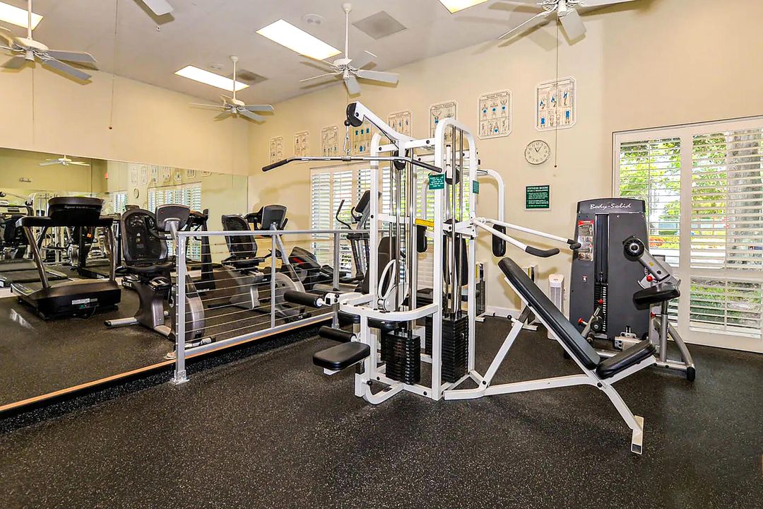 En Venta: $219,888 (2 camas, 2 baños, 1217 Pies cuadrados)