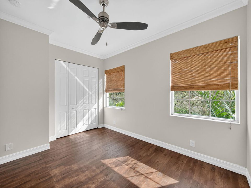 Active With Contract: $615,000 (2 beds, 2 baths, 1554 Square Feet)