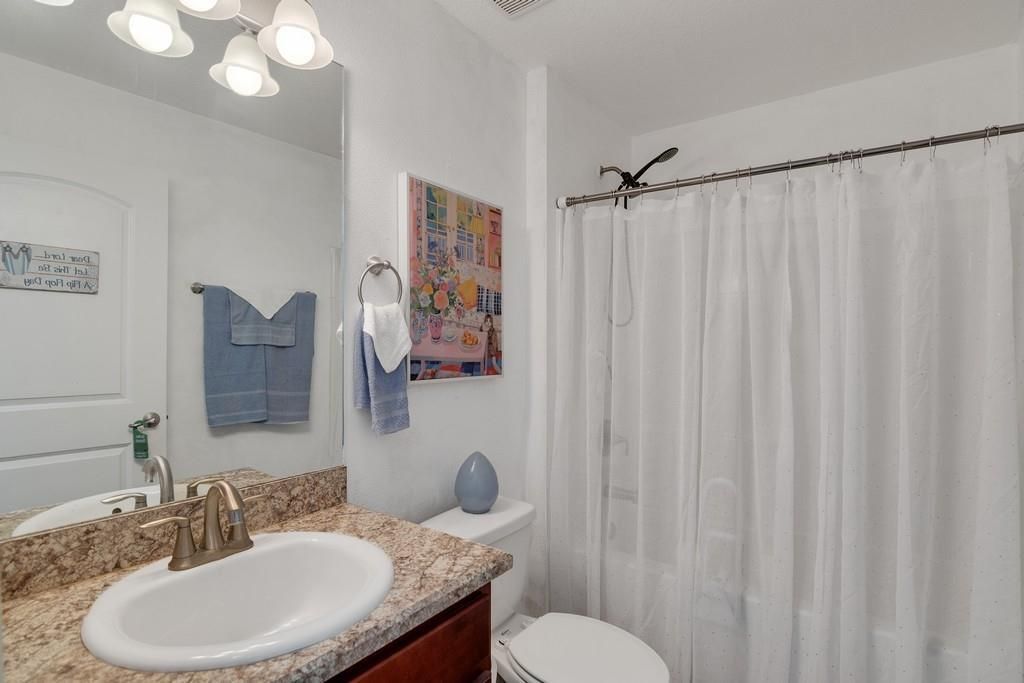 На продажу: $350,000 (3 спален, 2 ванн, 1512 Квадратных фут)