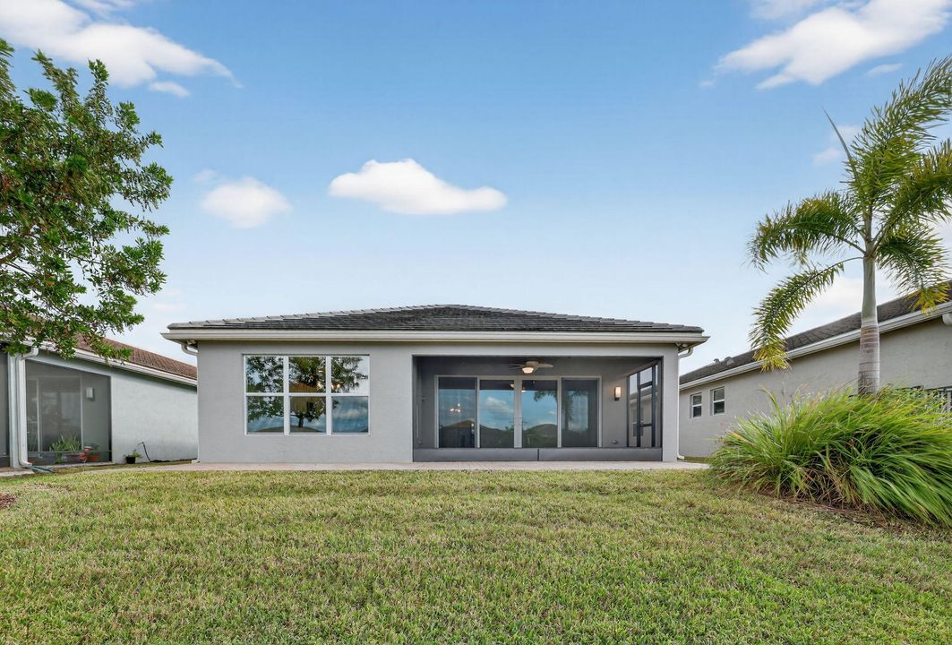 Active With Contract: $545,000 (3 beds, 2 baths, 2064 Square Feet)