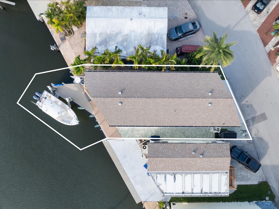 For Sale: $784,995 (2 beds, 2 baths, 1072 Square Feet)