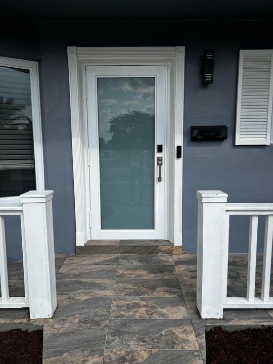 For Rent: $3,600 (3 beds, 2 baths, 1602 Square Feet)