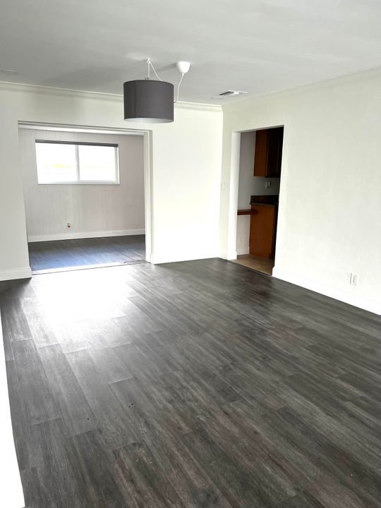 For Rent: $3,600 (3 beds, 2 baths, 1602 Square Feet)