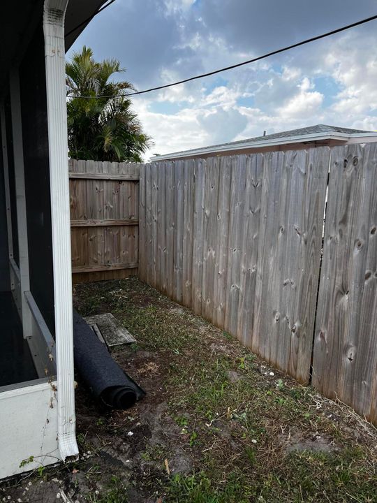 For Rent: $3,600 (3 beds, 2 baths, 1602 Square Feet)