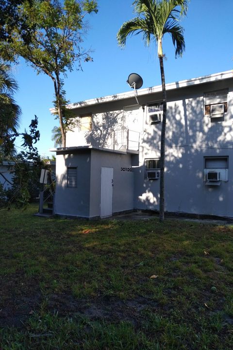 出租: $1,375 (1 贝兹, 1 浴室, 600 平方英尺)