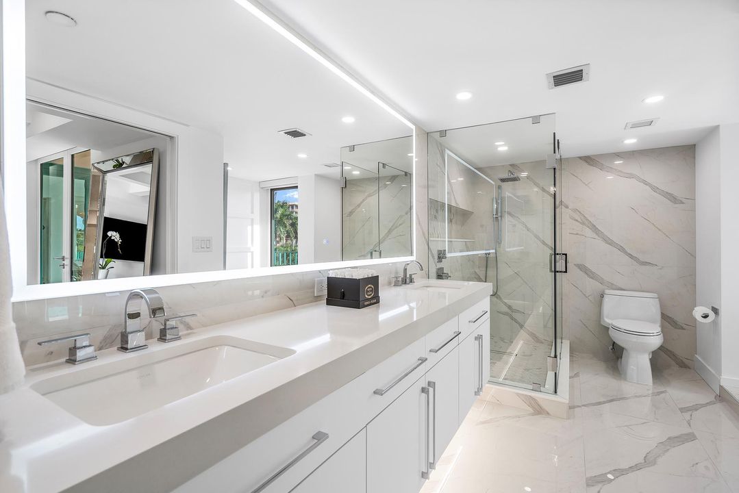 For Sale: $1,225,000 (2 beds, 2 baths, 1524 Square Feet)