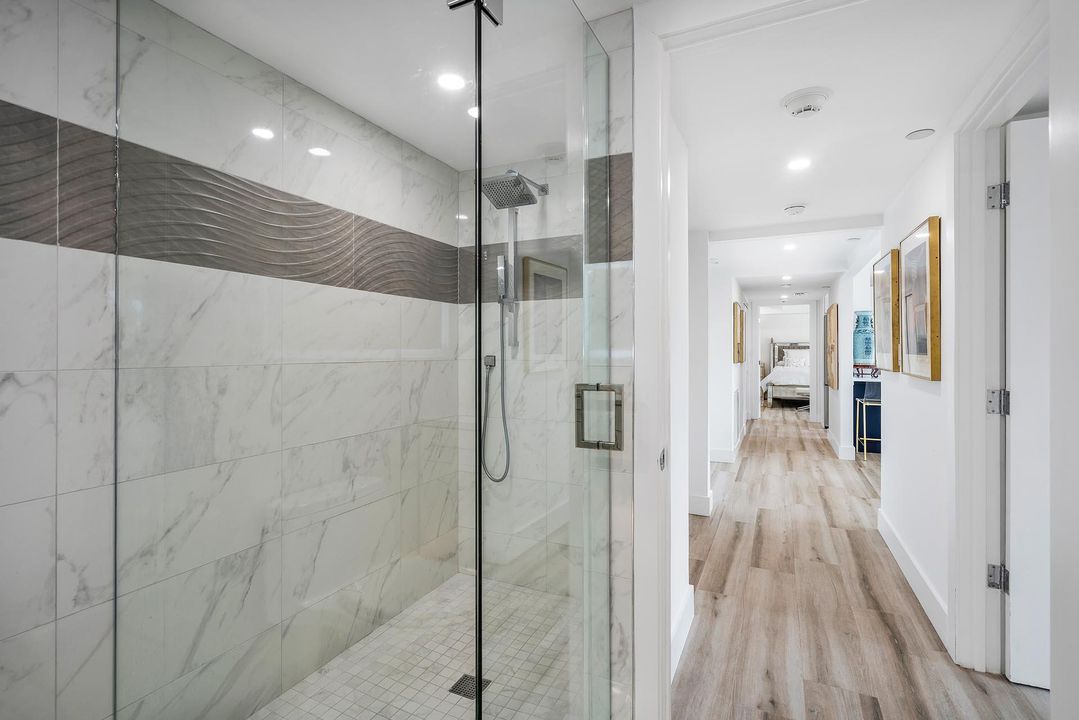 For Sale: $1,225,000 (2 beds, 2 baths, 1524 Square Feet)