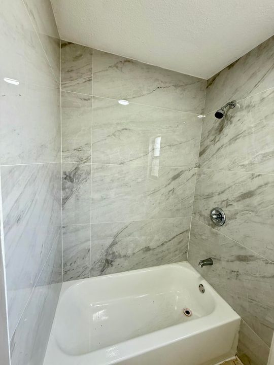 Active With Contract: $265,000 (4 beds, 2 baths, 1538 Square Feet)