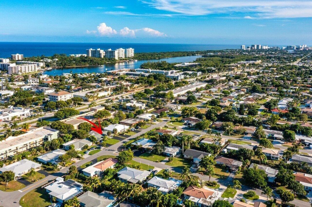 Recently Rented: $2,900 (2 beds, 2 baths, 1200 Square Feet)