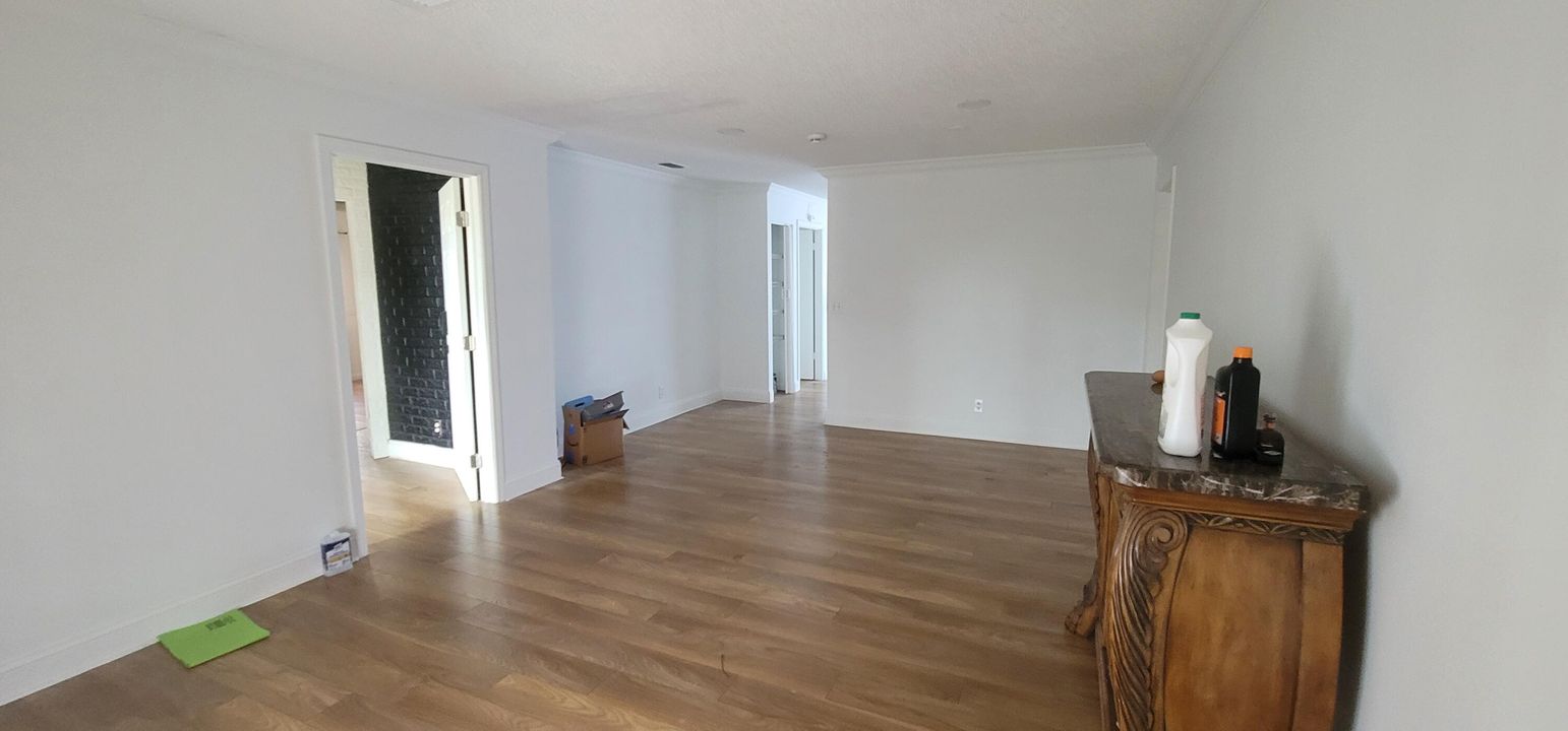 For Sale: $465,000 (3 beds, 2 baths, 1665 Square Feet)