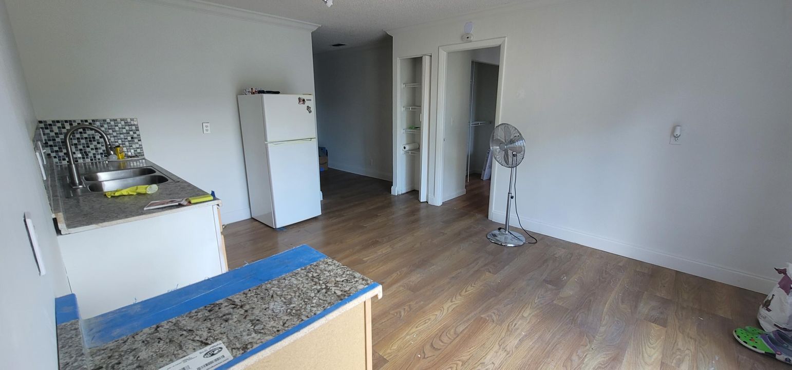 For Sale: $465,000 (3 beds, 2 baths, 1665 Square Feet)