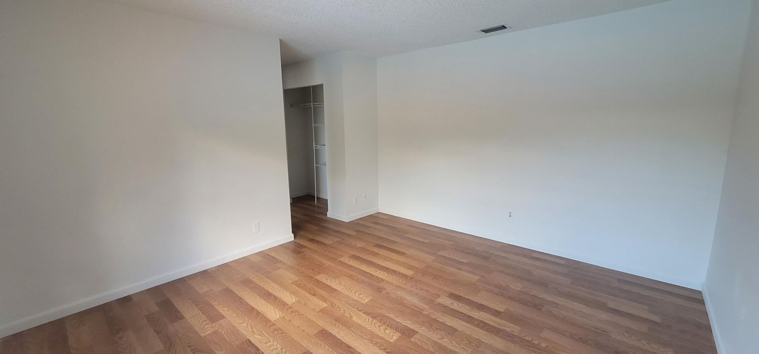 For Sale: $465,000 (3 beds, 2 baths, 1665 Square Feet)