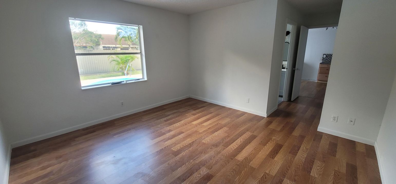 For Sale: $465,000 (3 beds, 2 baths, 1665 Square Feet)