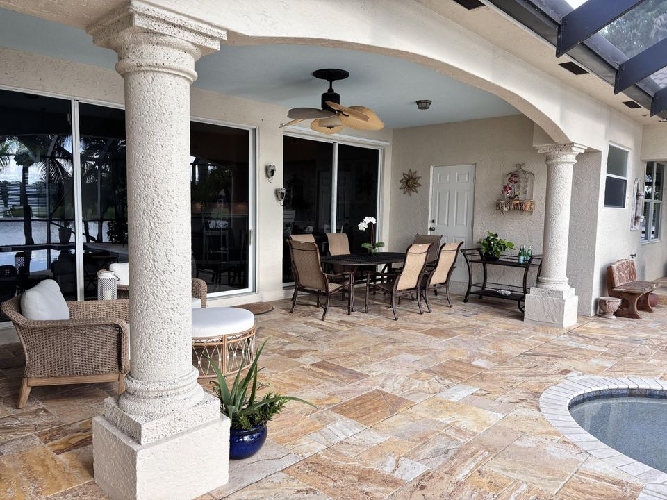 Activo con contrato: $680,000 (4 camas, 3 baños, 2814 Pies cuadrados)