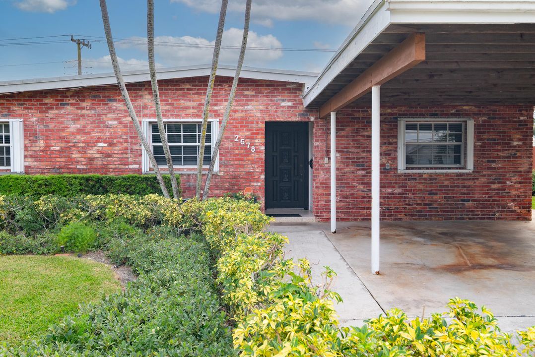 Active With Contract: $485,000 (3 beds, 2 baths, 1476 Square Feet)