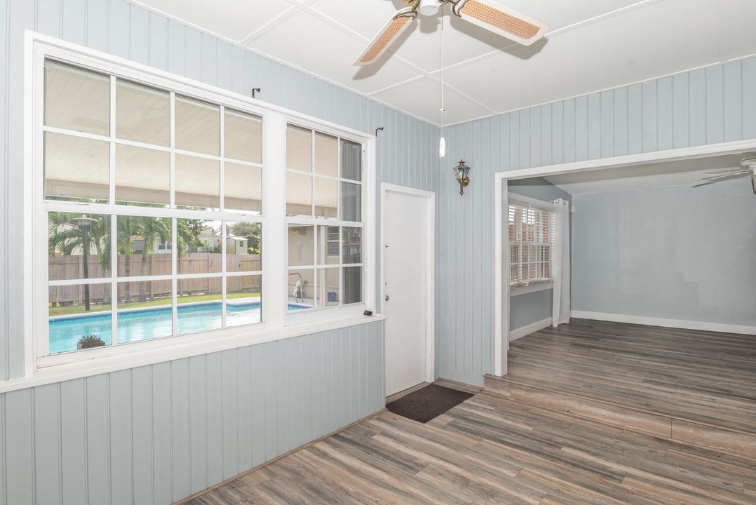 Active With Contract: $485,000 (3 beds, 2 baths, 1476 Square Feet)