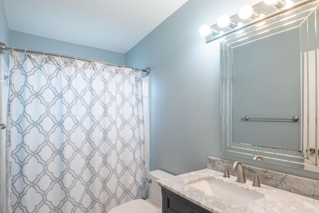 Active With Contract: $485,000 (3 beds, 2 baths, 1476 Square Feet)