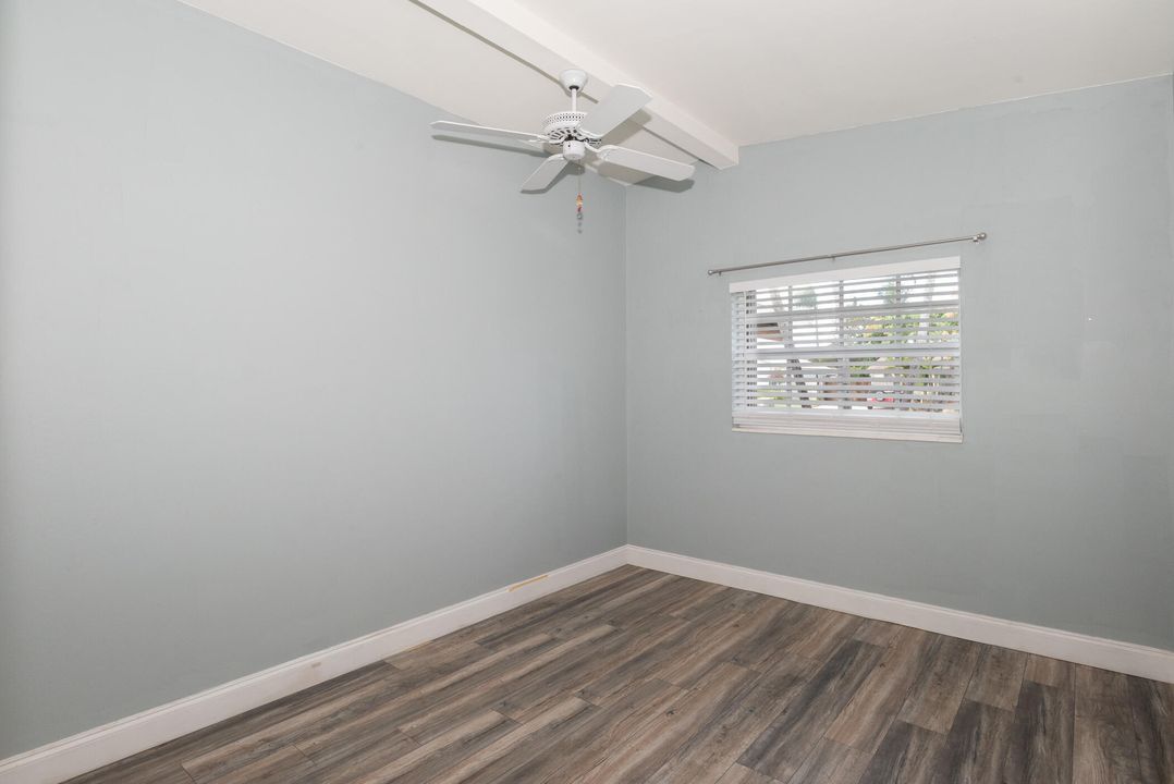 Active With Contract: $485,000 (3 beds, 2 baths, 1476 Square Feet)