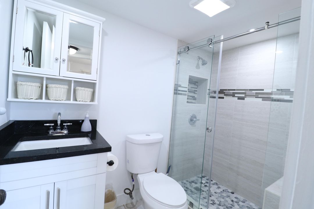 待售: $129,900 (2 贝兹, 2 浴室, 850 平方英尺)