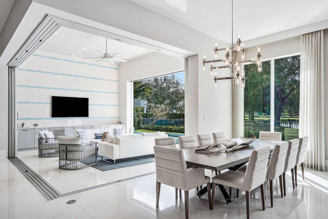 待售: $11,995,000 (5 贝兹, 6 浴室, 6109 平方英尺)