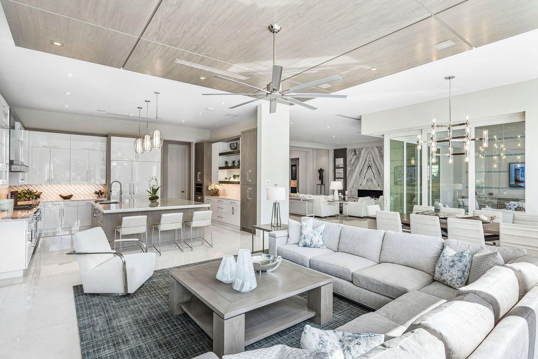 待售: $11,995,000 (5 贝兹, 6 浴室, 6109 平方英尺)