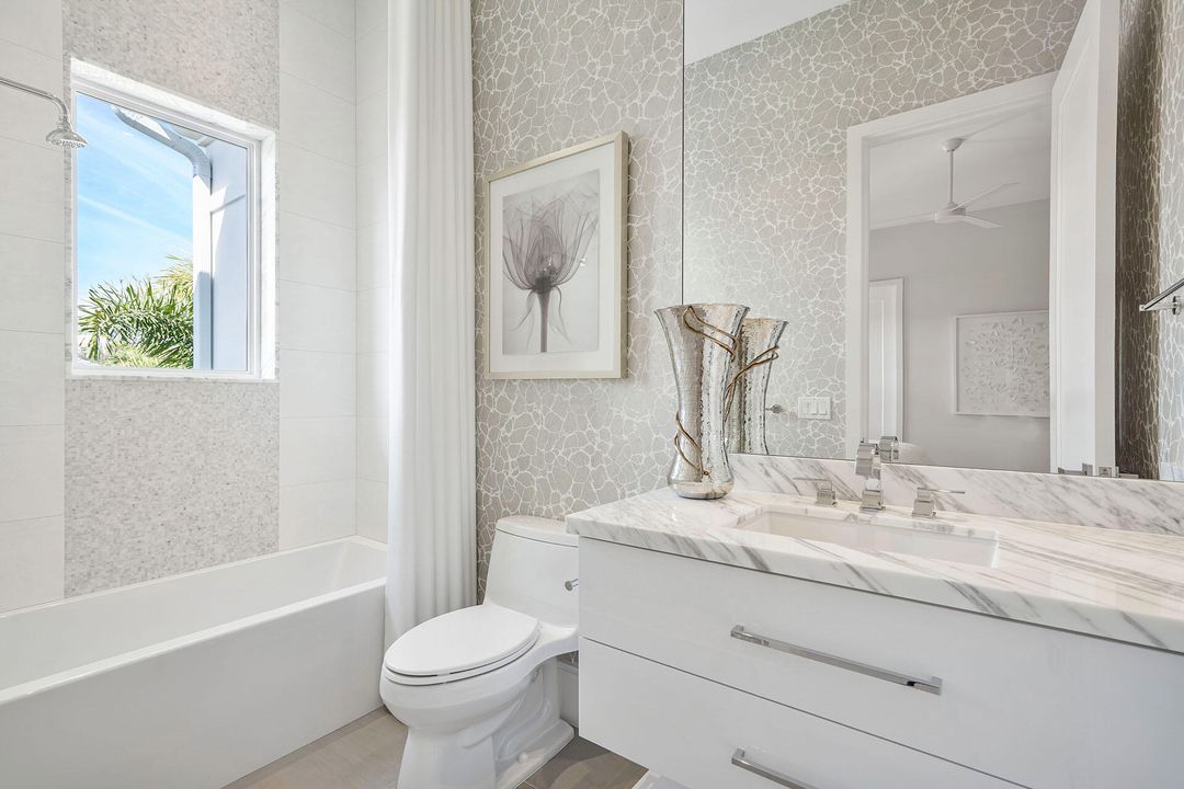 待售: $11,995,000 (5 贝兹, 6 浴室, 6109 平方英尺)