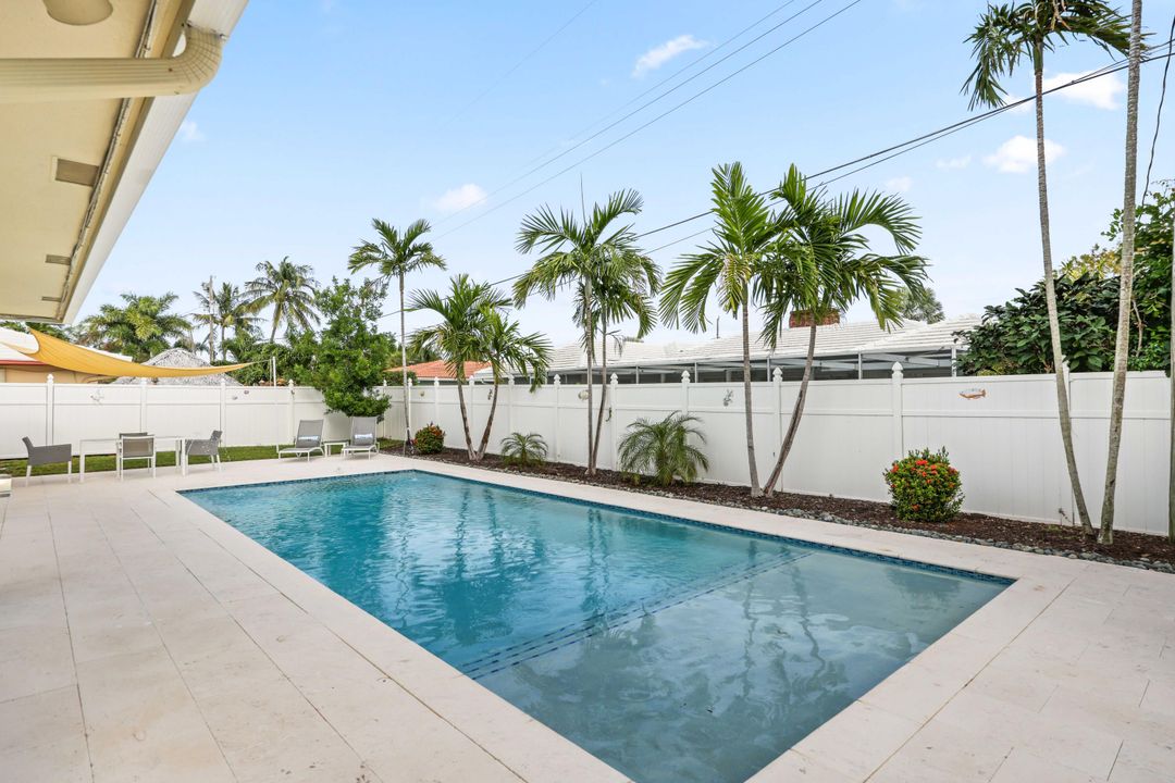 En Venta: $1,049,000 (3 camas, 2 baños, 1911 Pies cuadrados)