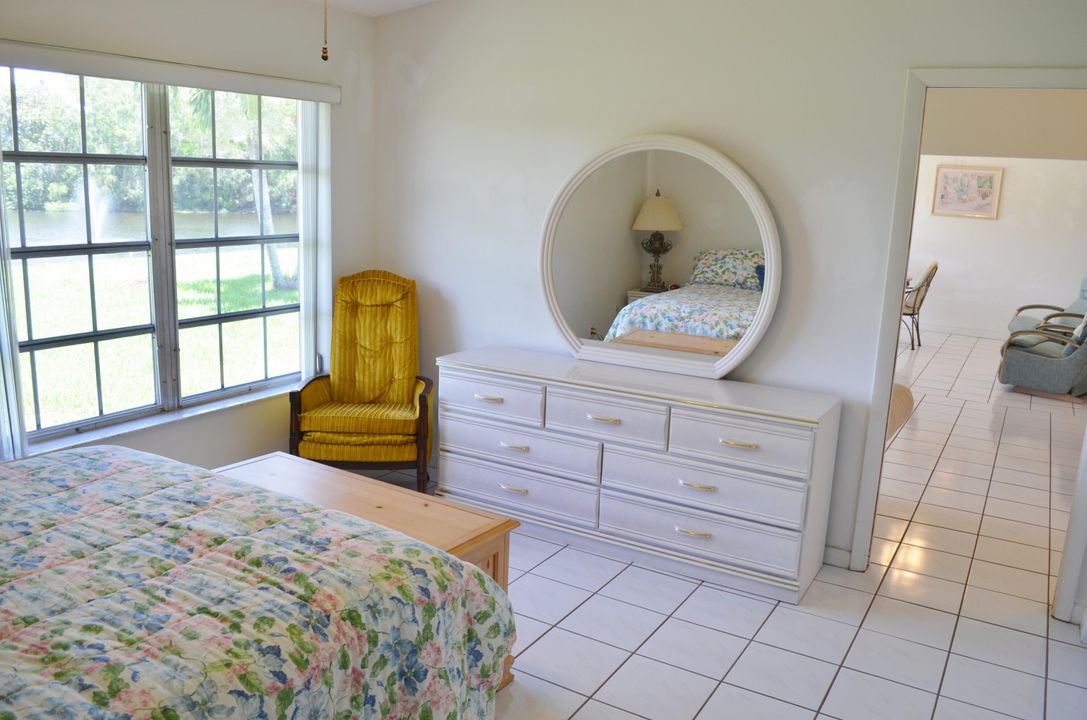 For Sale: $319,000 (2 beds, 2 baths, 1169 Square Feet)