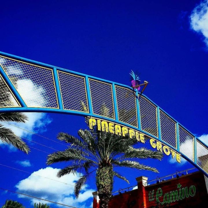 For Sale: $319,000 (2 beds, 2 baths, 1169 Square Feet)