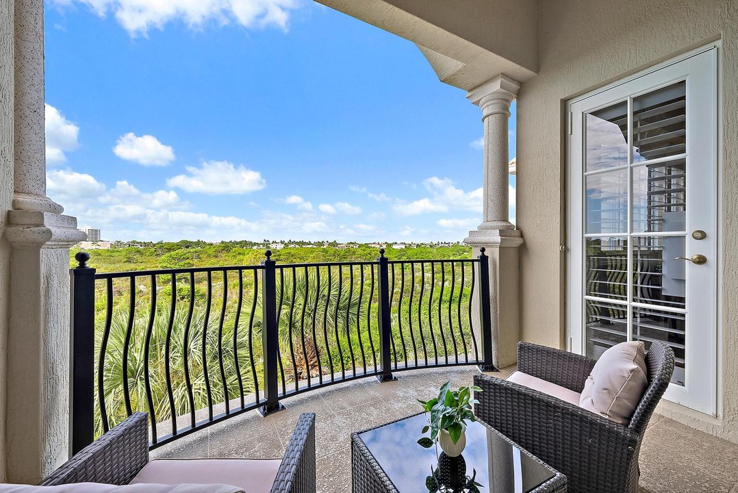 For Sale: $1,965,000 (4 beds, 3 baths, 3424 Square Feet)