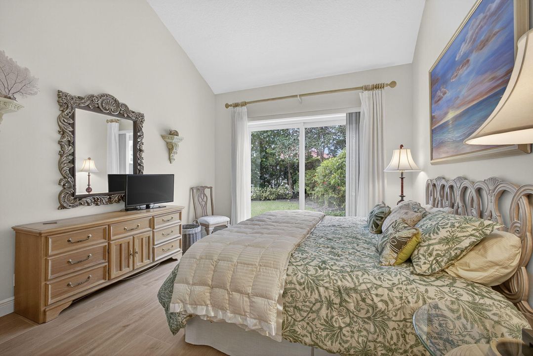 Activo con contrato: $675,000 (3 camas, 2 baños, 1467 Pies cuadrados)