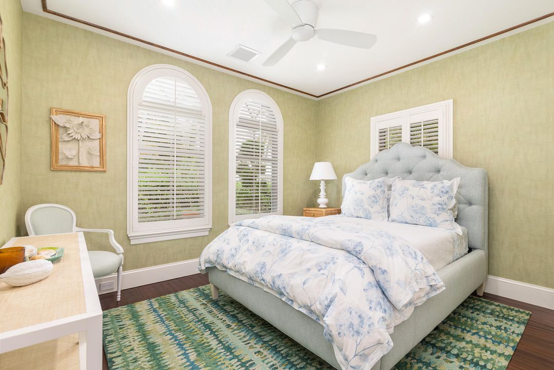 For Sale: $12,550,000 (9 beds, 7 baths, 7261 Square Feet)