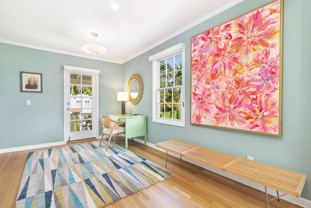 For Sale: $12,550,000 (9 beds, 7 baths, 7261 Square Feet)