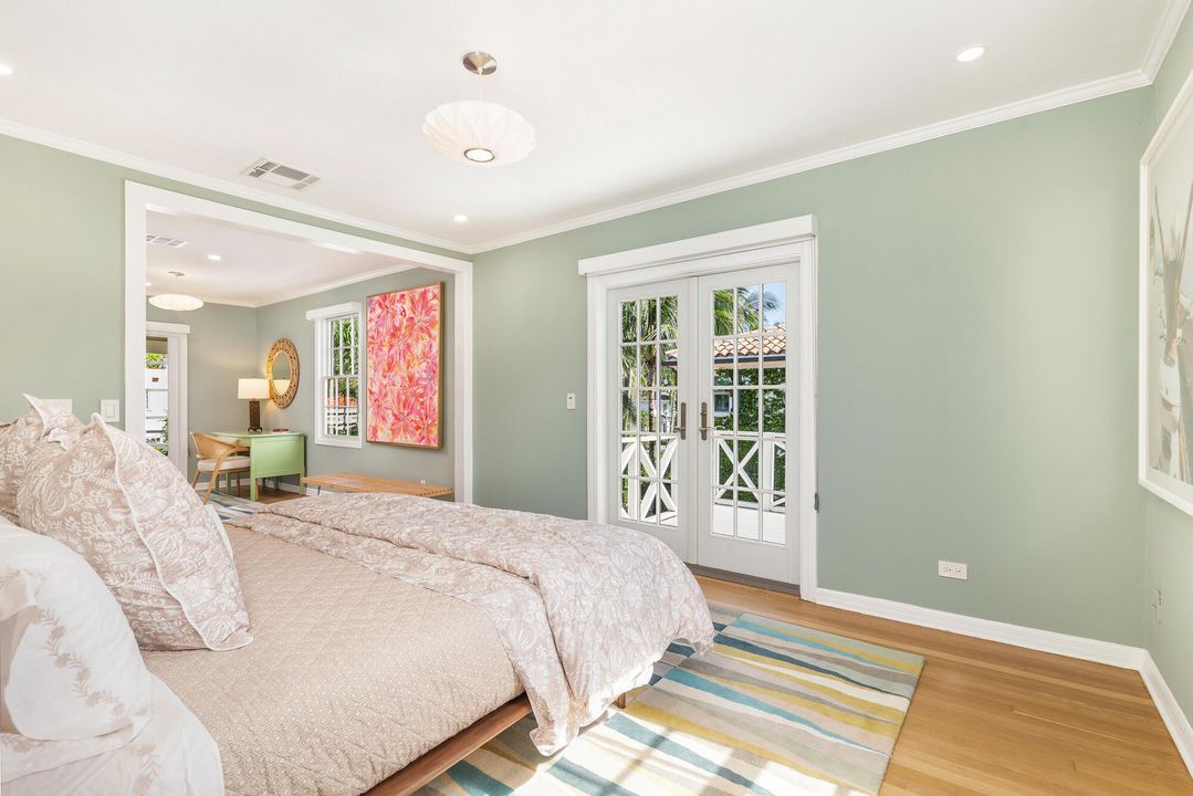 For Sale: $12,550,000 (9 beds, 7 baths, 7261 Square Feet)