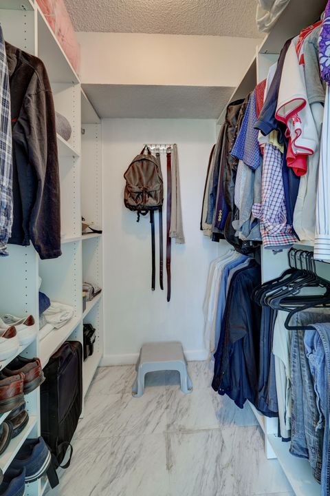 En Renta: $1,700 (2 camas, 2 baños, 1000 Pies cuadrados)