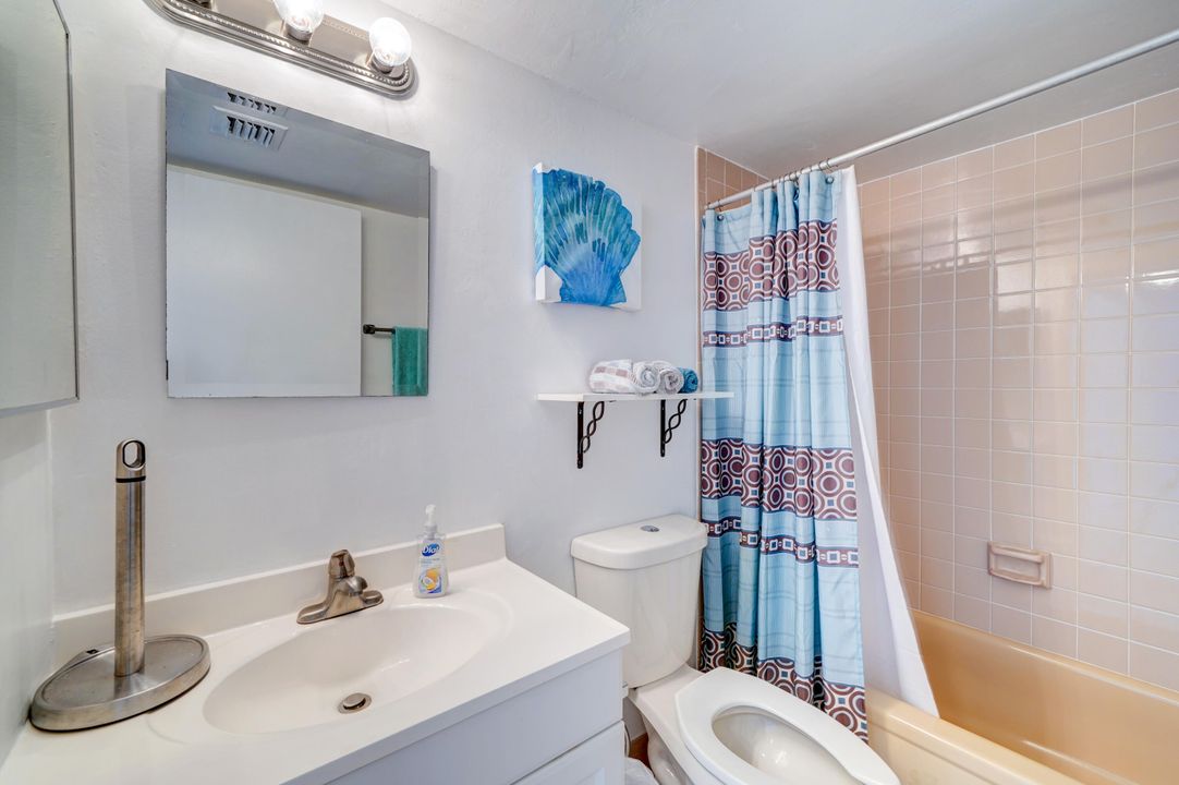 En Renta: $1,700 (2 camas, 2 baños, 1000 Pies cuadrados)