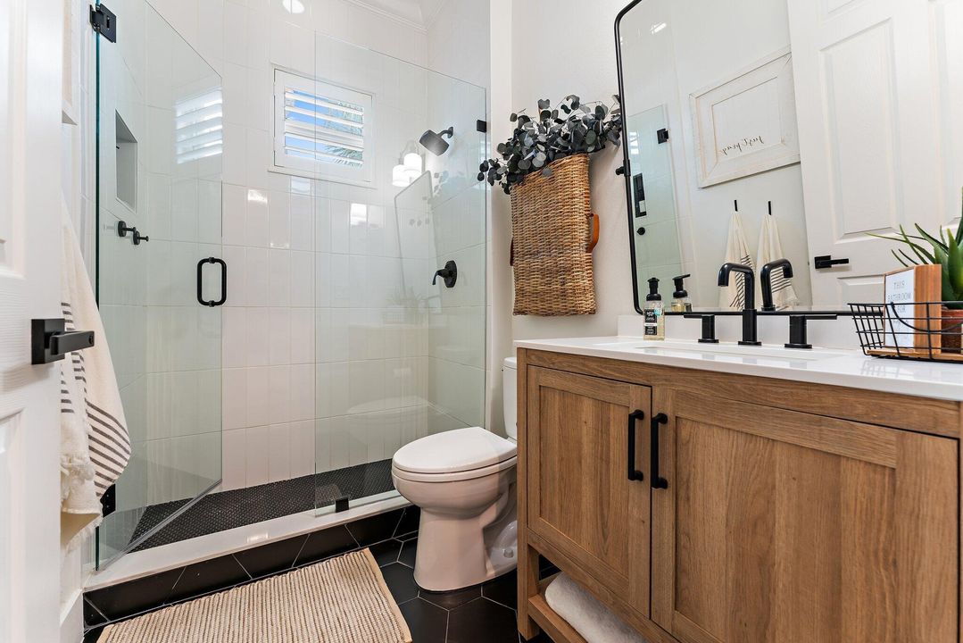 Active With Contract: $699,000 (3 beds, 2 baths, 2039 Square Feet)