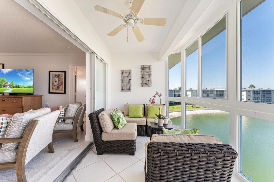 Active With Contract: $129,000 (2 beds, 2 baths, 894 Square Feet)