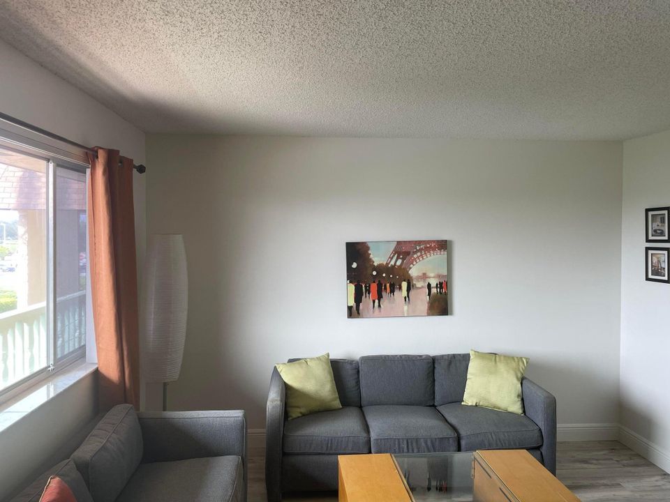 En Renta: $1,295 (1 camas, 1 baños, 642 Pies cuadrados)