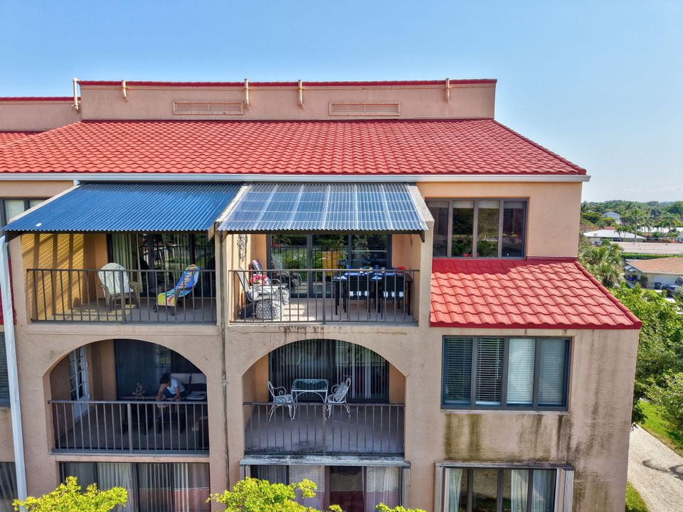 На продажу: $389,000 (2 спален, 2 ванн, 1175 Квадратных фут)