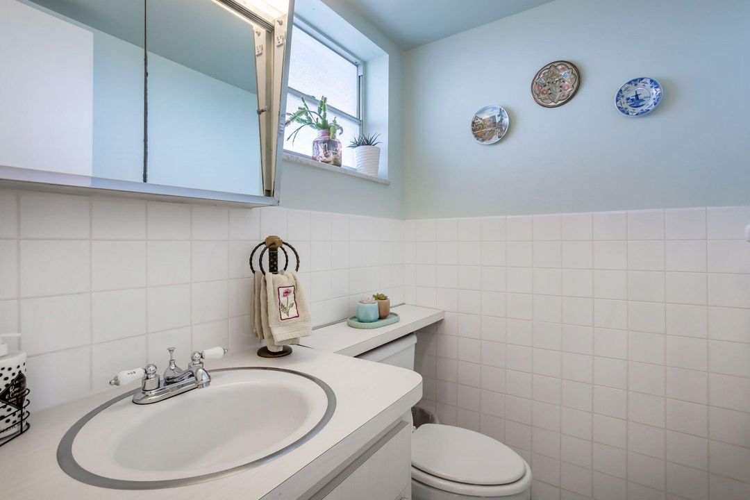 待售: $309,555 (3 贝兹, 3 浴室, 1550 平方英尺)