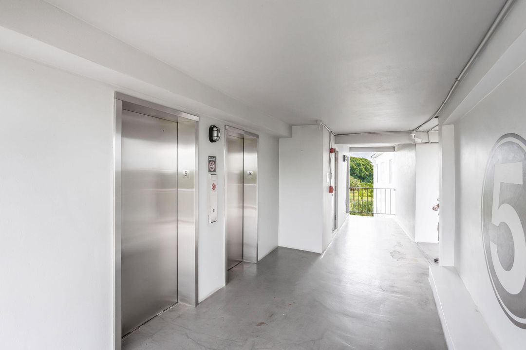 待售: $309,555 (3 贝兹, 3 浴室, 1550 平方英尺)