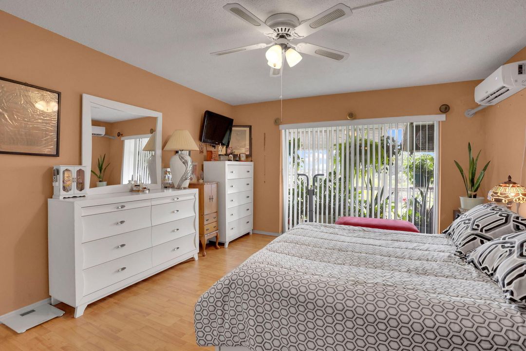 待售: $309,555 (3 贝兹, 3 浴室, 1550 平方英尺)