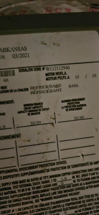 合同活跃: $239,900 (2 贝兹, 2 浴室, 1200 平方英尺)