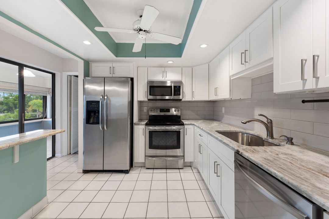 En Venta: $230,000 (2 camas, 2 baños, 1044 Pies cuadrados)