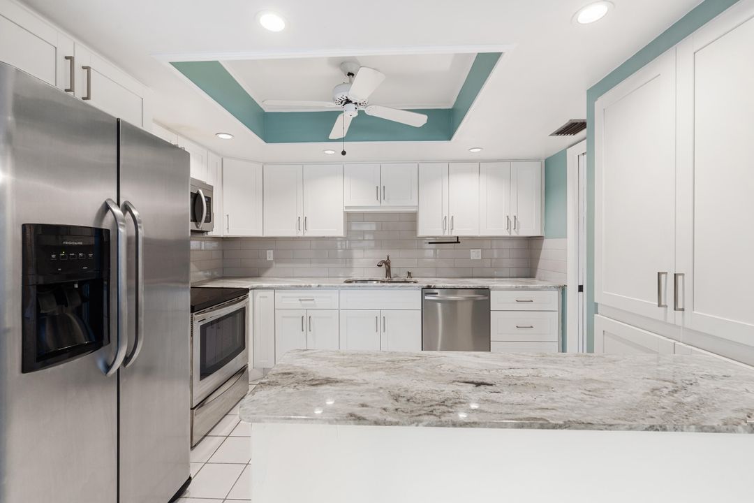 En Venta: $230,000 (2 camas, 2 baños, 1044 Pies cuadrados)