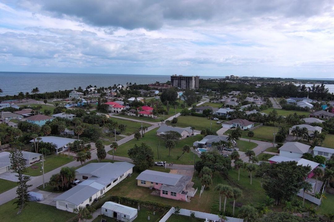 En Venta: $439,000 (3 camas, 2 baños, 1412 Pies cuadrados)