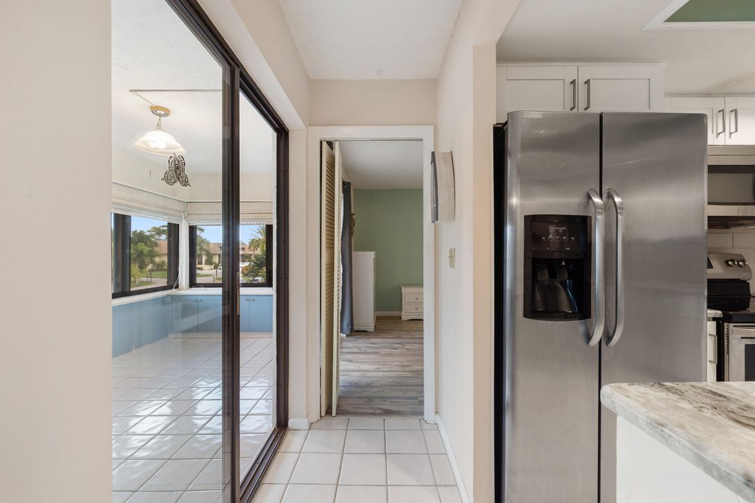 En Venta: $230,000 (2 camas, 2 baños, 1044 Pies cuadrados)