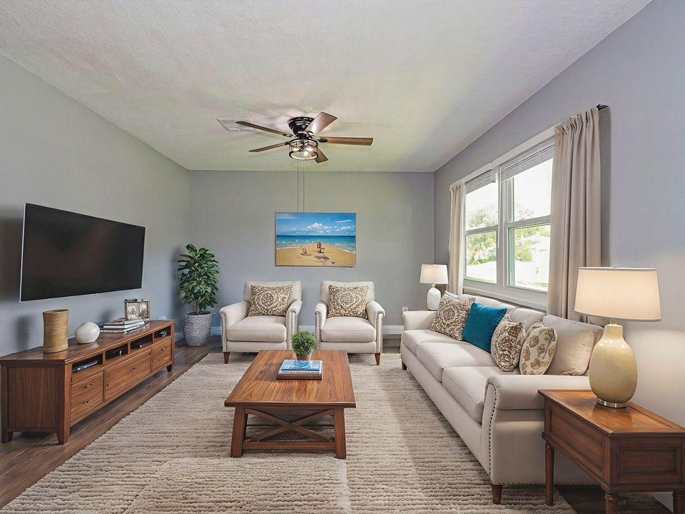 Active With Contract: $289,000 (2 beds, 2 baths, 1440 Square Feet)